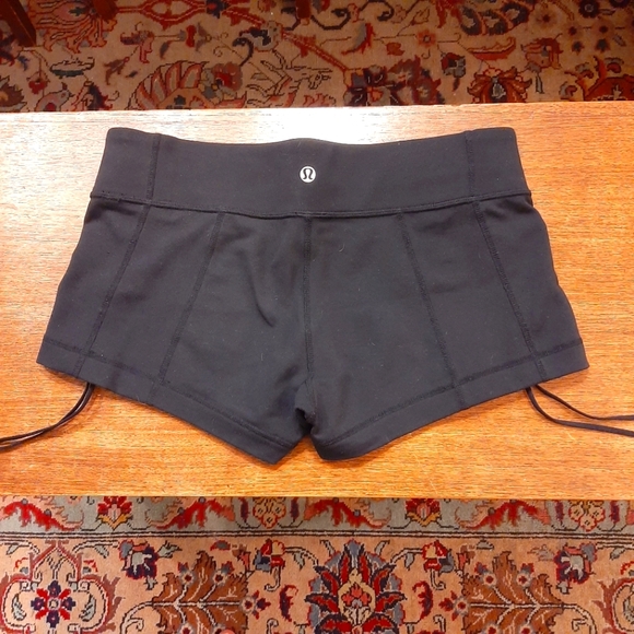 Lululemon shorts - Picture 2 of 3